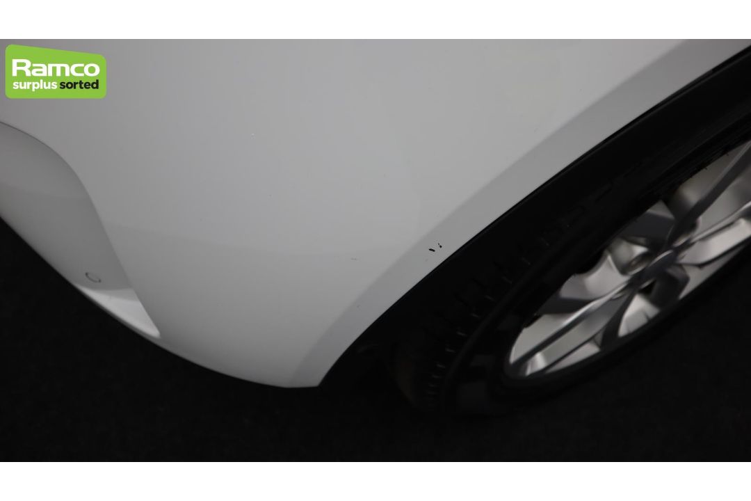Land Rover Discovery 5 SDV6 3.0 DSE – BA68 OZN - Image 58 of 59