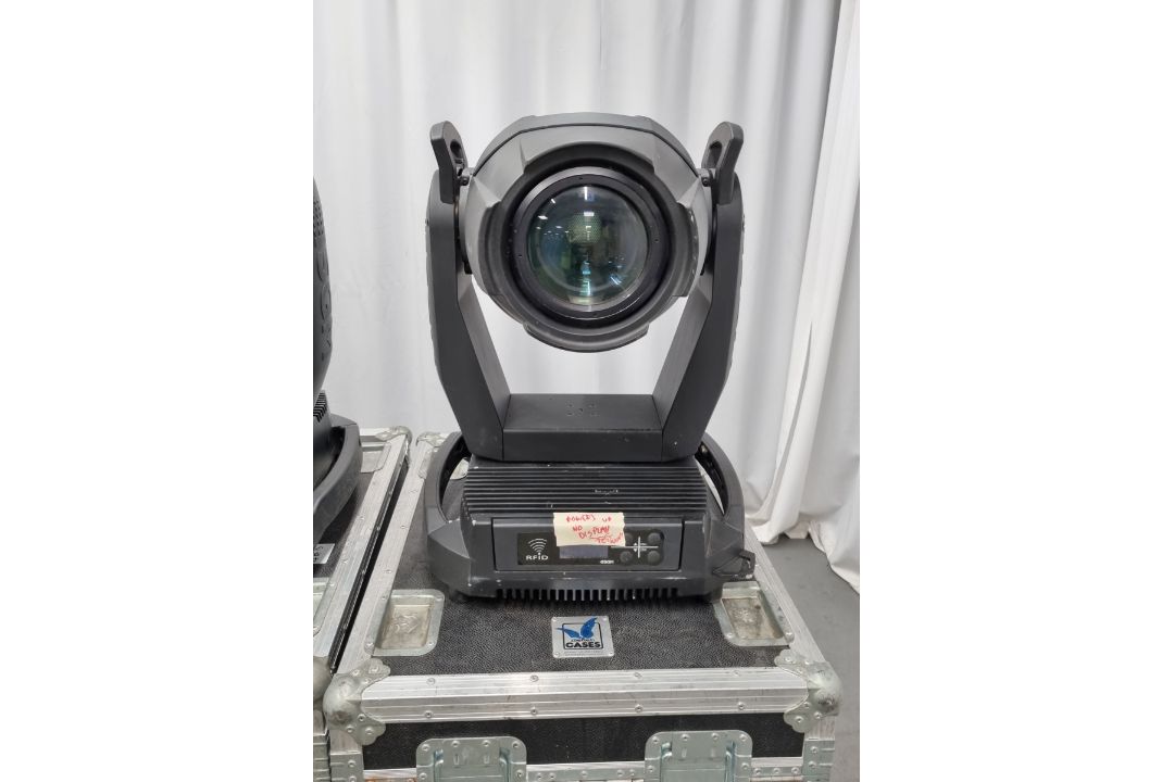 15x SGM G spot moving head lights in flight cases with power cables and brackets - Image 50 of 58