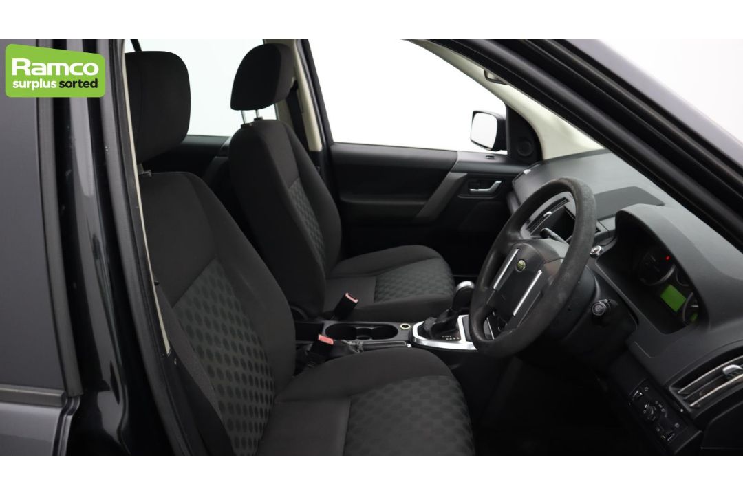 Land Rover Freelander 2 S TD4 2179CC diesel - AV09 DFZ - Black - 97684 miles - MOT 23/05/2025 - Image 9 of 57