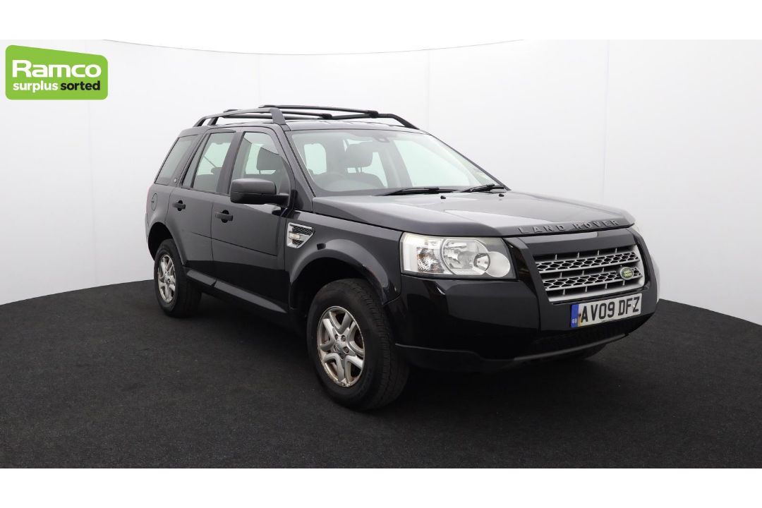 Land Rover Freelander 2 S TD4 2179CC diesel - AV09 DFZ - Black - 97684 miles - MOT 23/05/2025 - Image 3 of 57