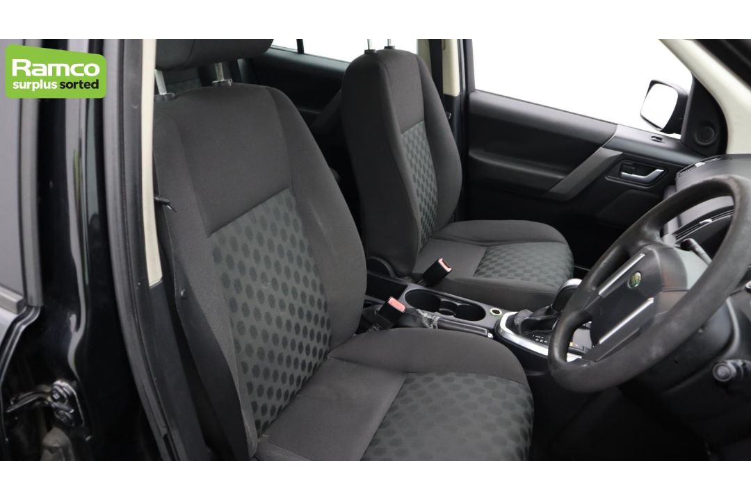 Land Rover Freelander 2 S TD4 2179CC diesel - AV09 DFZ - Black - 97684 miles - MOT 23/05/2025 - Image 18 of 57