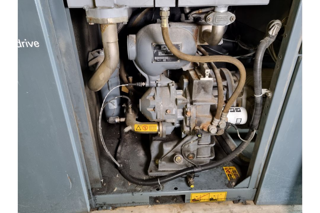 Atlas Copco ZT50 VSD FF Oil free rotary screw air compressor - full details in the description - Image 13 of 18