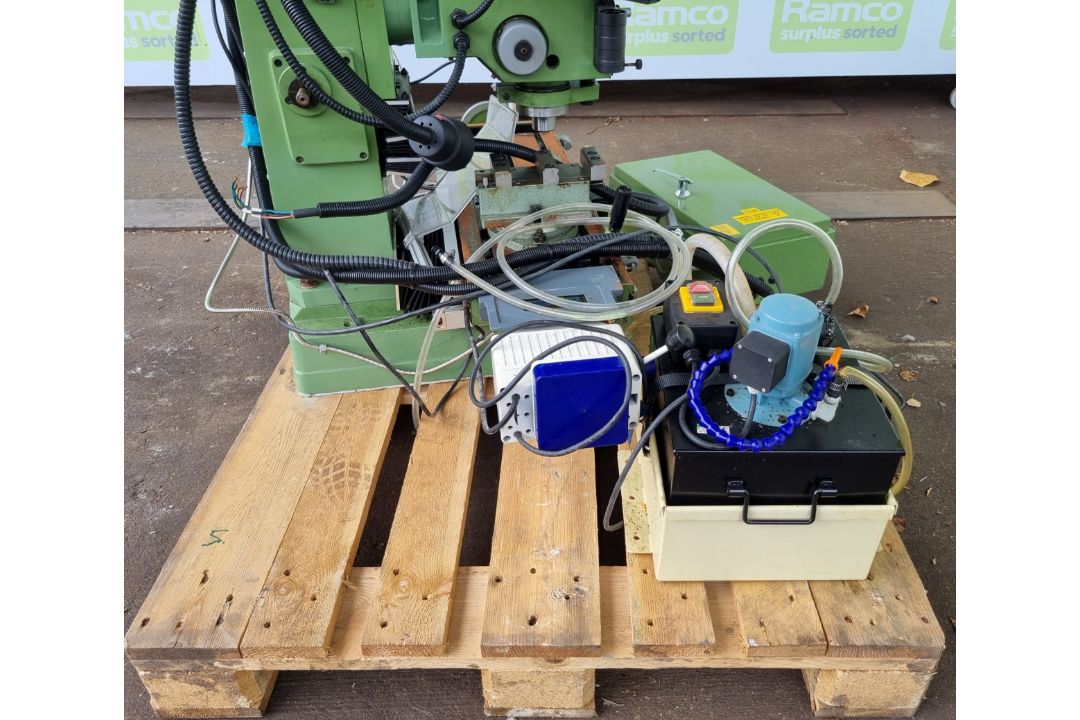 Warco Super Major ZX7045 milling drilling machine - full detail in the description - Image 14 of 14