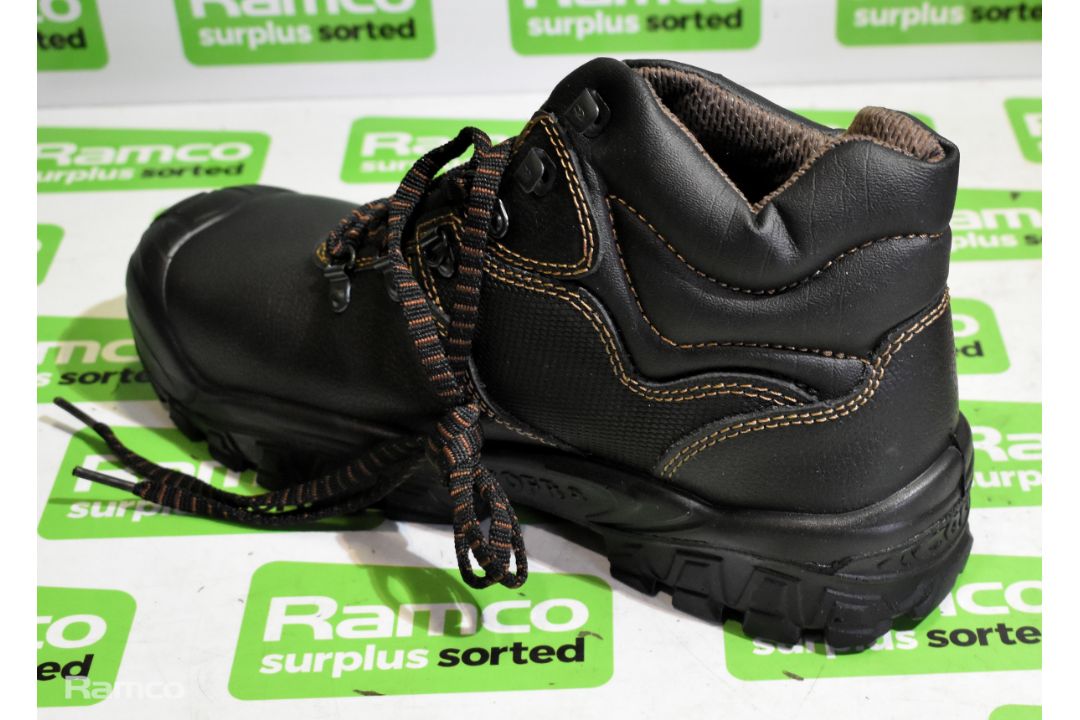 3x pairs of Cofra New Reno black safety boots - UK 7 - Image 2 of 6