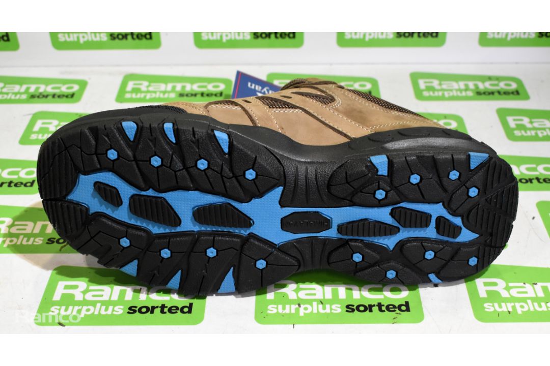 2x Safety boots & trainers - see description for full details - Image 8 of 9