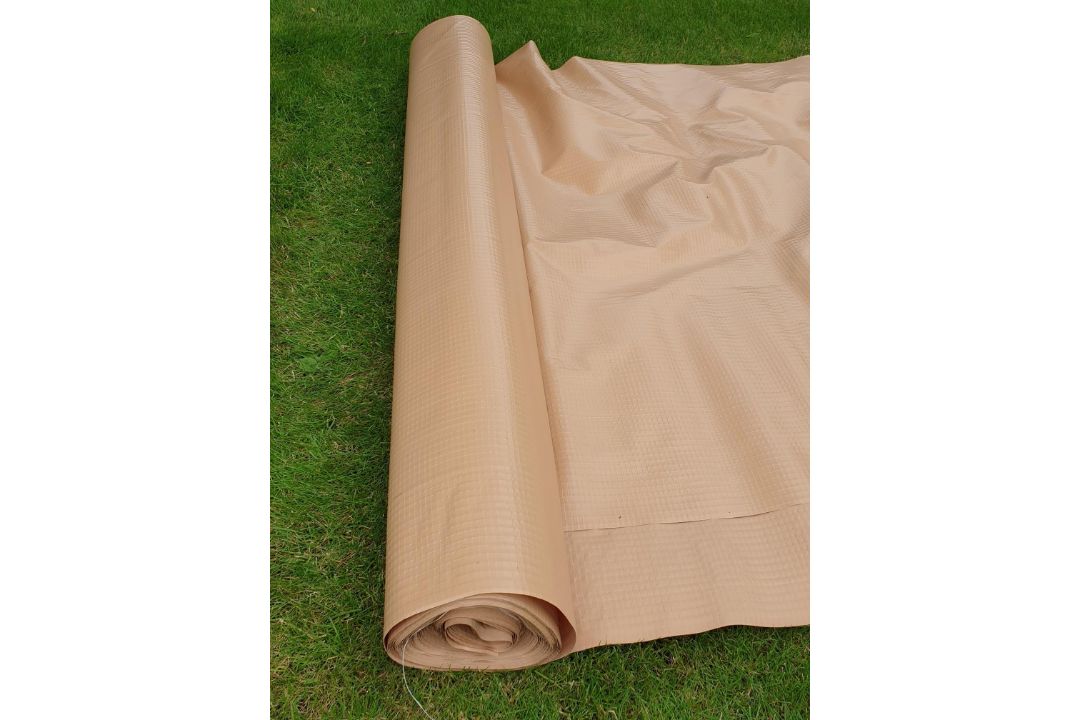 1x roll of Fibre reinforced tarpaulin - 4m wide x 50m long - Image 3 of 10