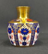 Royal Crown Derby 1128 small vase/sake bottle - XLVIII