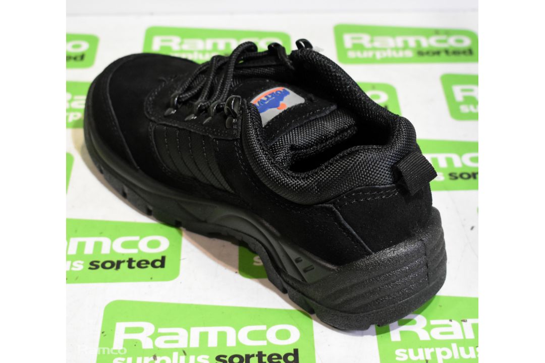 Portwest FC66 Trouper safety shoes - UK 3 & Portwest FC44 Thor safety shoes - UK 7 - Image 6 of 10