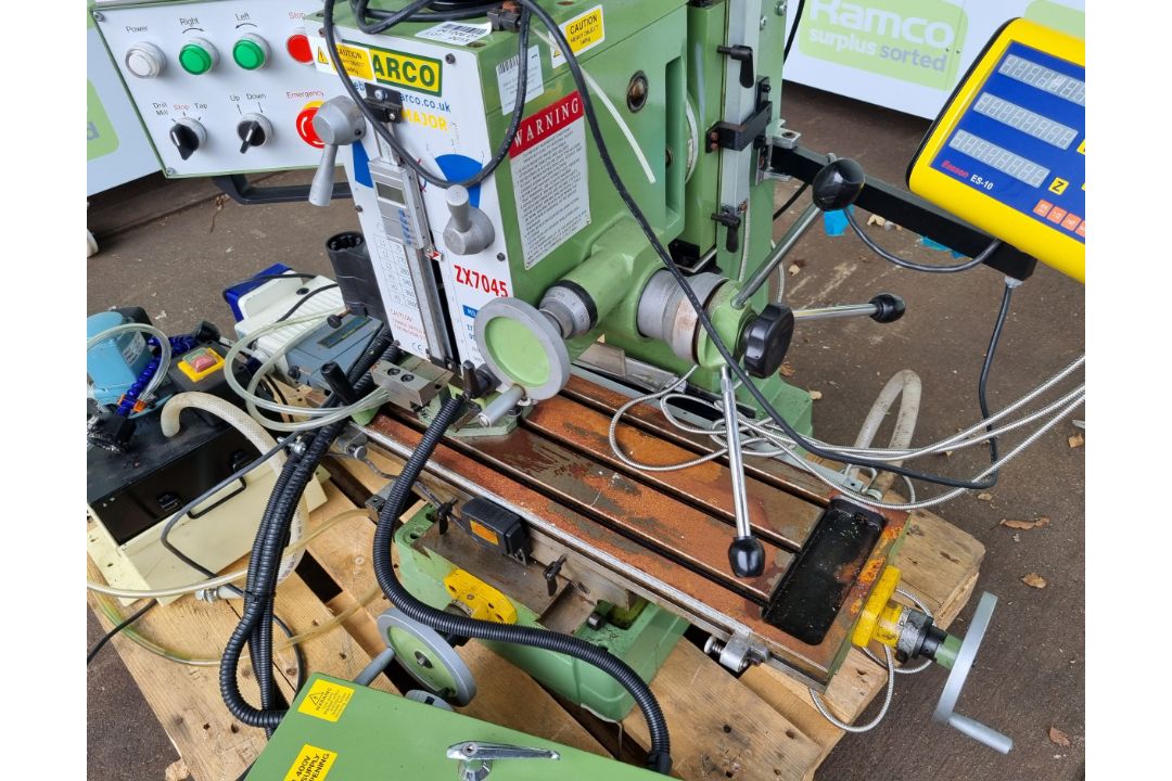Warco Super Major ZX7045 milling drilling machine - full detail in the description - Image 5 of 14