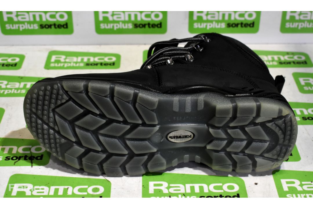 4x Safety boots & trainers - see description for full details - Image 4 of 10