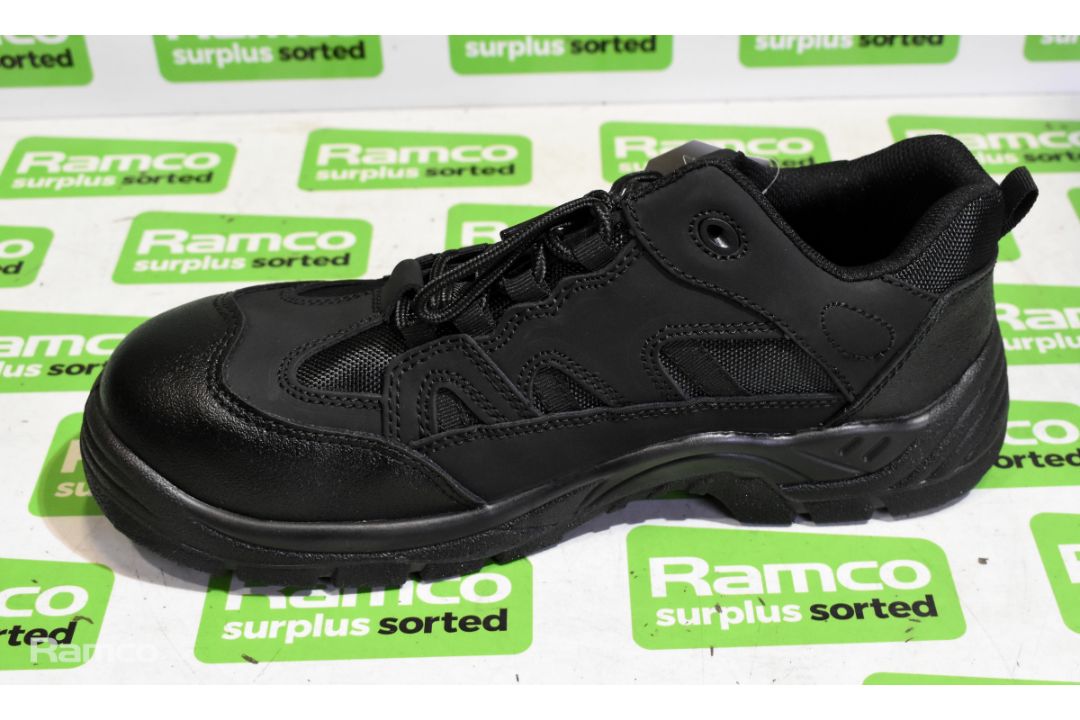 4x Safety boots & trainers - see description for full details - Image 7 of 10