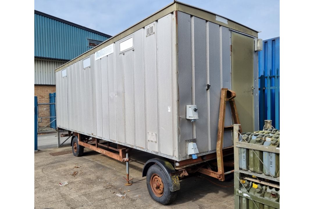 Rollalong portable office cabin with iron trailer - L 7000 x D 2260 x H 3120mm - Image 3 of 26