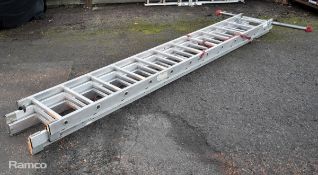 Triple extension 36 rung ladder with stabiliser bar