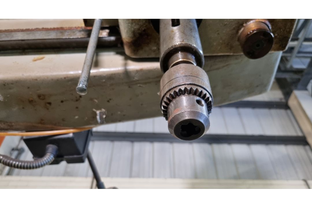 Qualters and Smith Drillmaster QSR3 radial arm drill - Serial No. 1145 - 3 phase 380 / 415V - Image 9 of 16