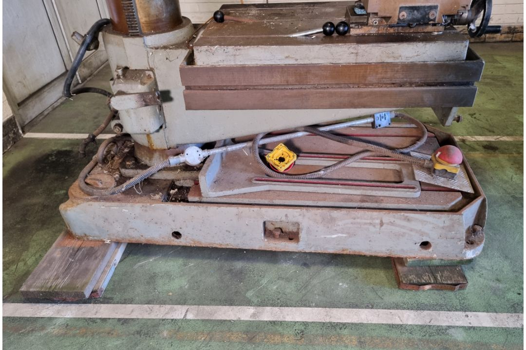 Qualters and Smith Drillmaster QSR3 radial arm drill - Serial No. 1145 - 3 phase 380 / 415V - Image 4 of 16