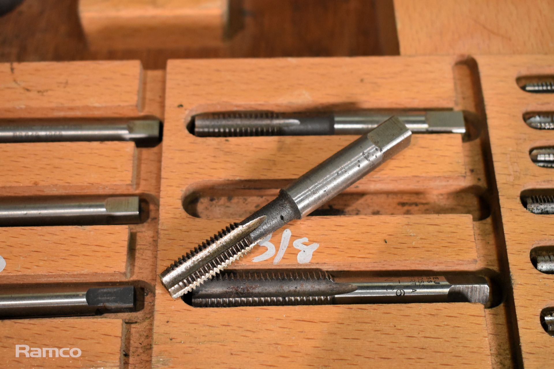 3x Imperial UNF/UNC tap and die sets in metal storage cases -see description for full details - Image 13 of 15