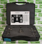 Gleave Imperial UNF tap and die set in foam padded storage case - 1/4 inch to 1/2 inch