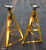 Pair of 5 tonne axle stands - W 500 x D 500 x H 900mm