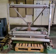 V frame plastic film edge folding machine