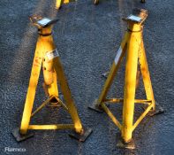 Pair of 5 tonne axle stands - W 450 x D 450 x H 655mm