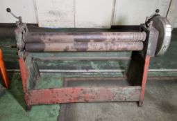 F.J. Edwards Besco manual sheet & plate metal bending rolling machine - L 1700 x W 800 x H 1100mm