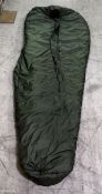 30x Sleeping bags - mixed types - mixed sizes