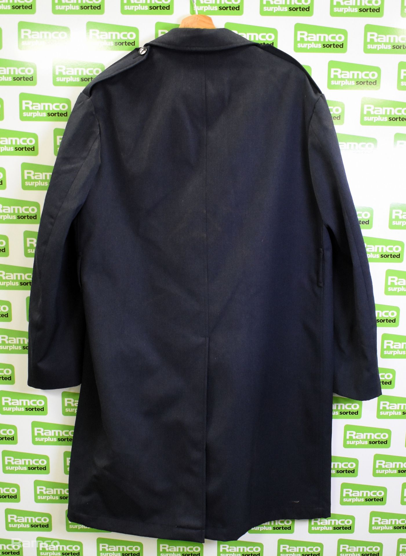 British RAF raincoat - see picture for size - Image 3 of 5