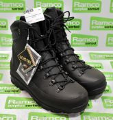 Iturri cold wet weather boots - Size 9L