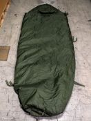 30x Sleeping bags - mixed types - mixed sizes