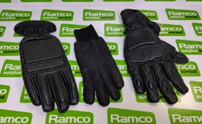 82x British Forces Unpaired gloves - mixed styles - mixed sizes