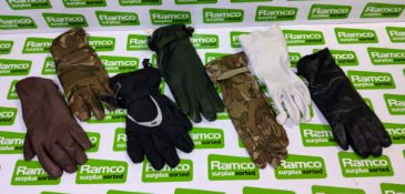 194x British Forces Unpaired gloves - mixed styles - mixed sizes
