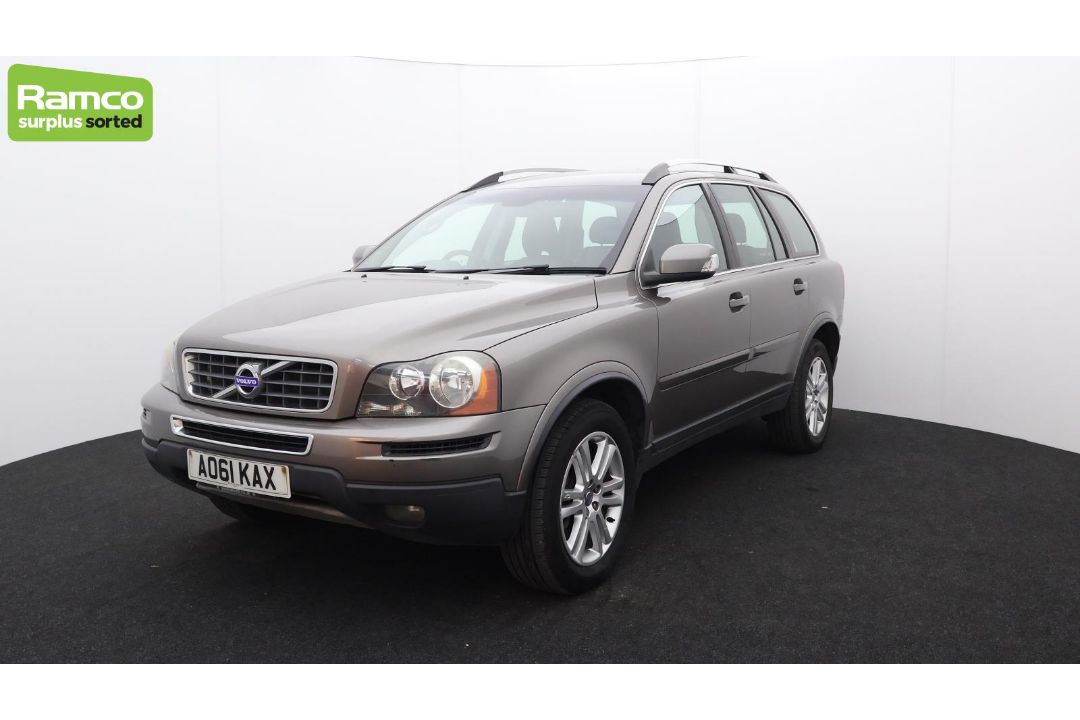 Volvo XC90 D5 AWD 2.4L - AO61 KAX - Image 1 of 64