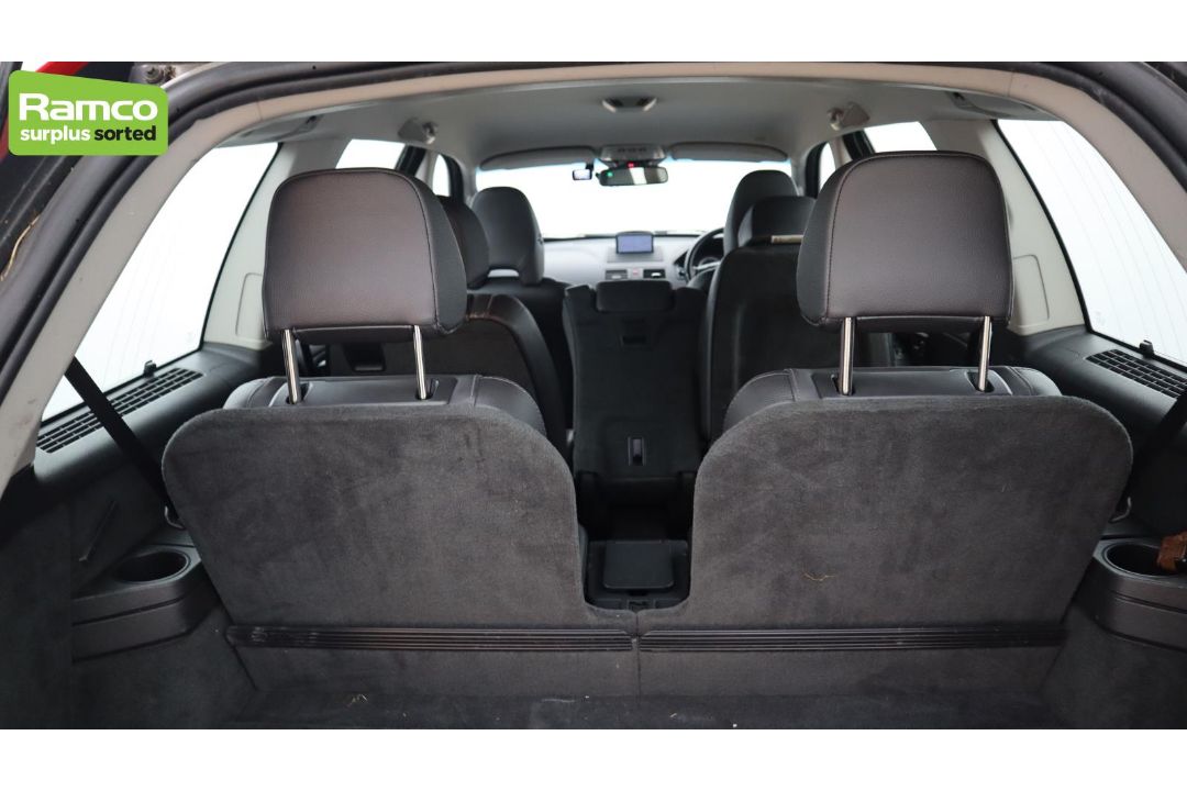 Volvo XC90 D5 AWD 2.4L - AO61 KAX - Image 33 of 64