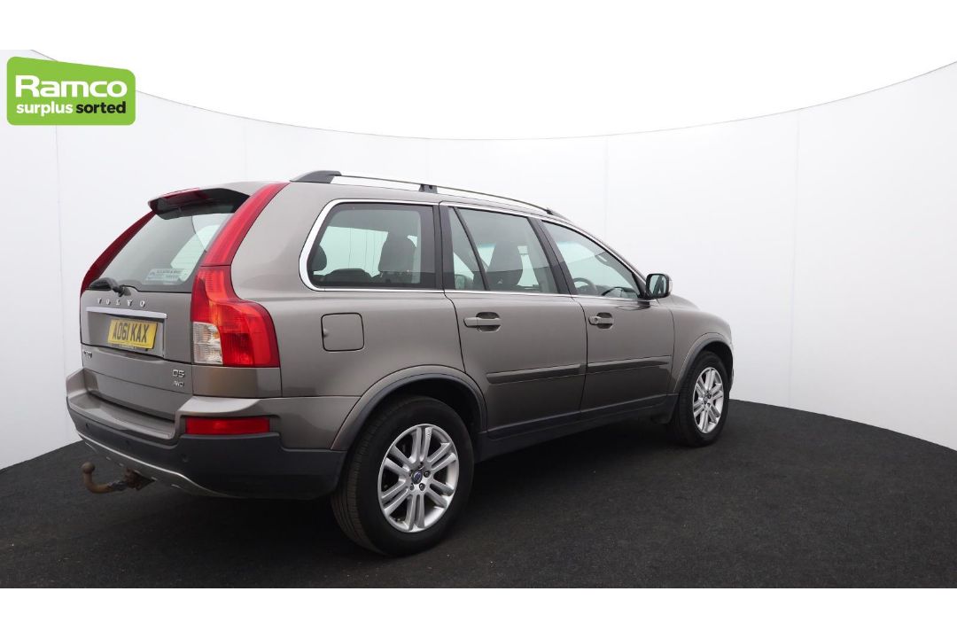 Volvo XC90 D5 AWD 2.4L - AO61 KAX - Image 5 of 64