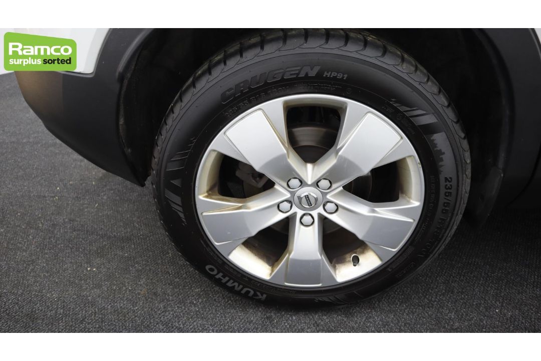 Volvo XC40 Momentum Pro D3 AWD Estate 2.0L - KN69 RUA - Image 37 of 37