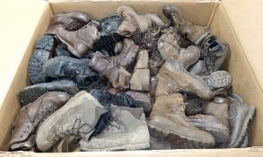 100x pairs of Grade 2 Various combat boots - may include - Magnum, YDS, Haix - mixed sizes