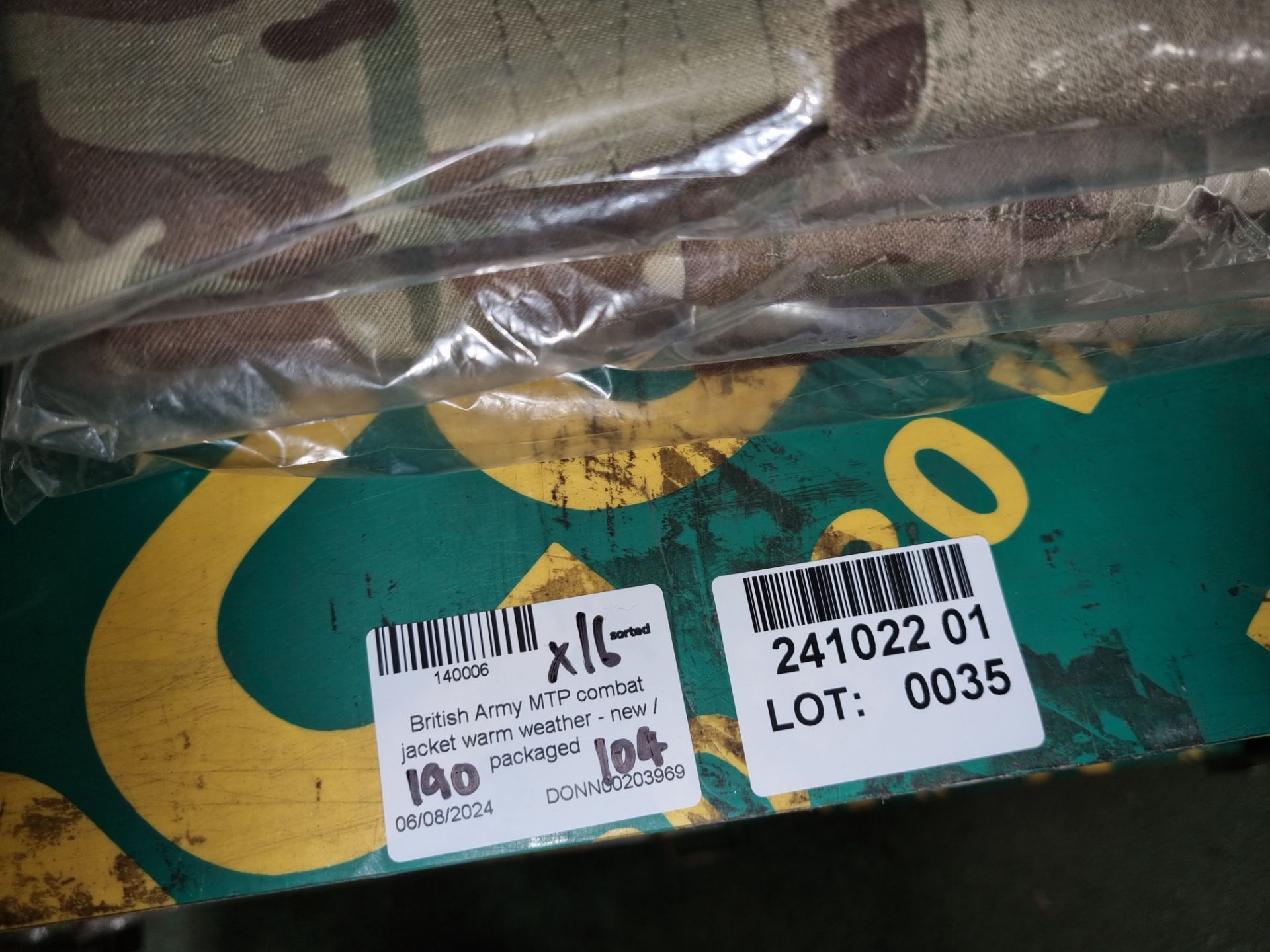 9x British Army MTP combat jacket 2 warm weather MTP - size 180/96 - Image 3 of 3