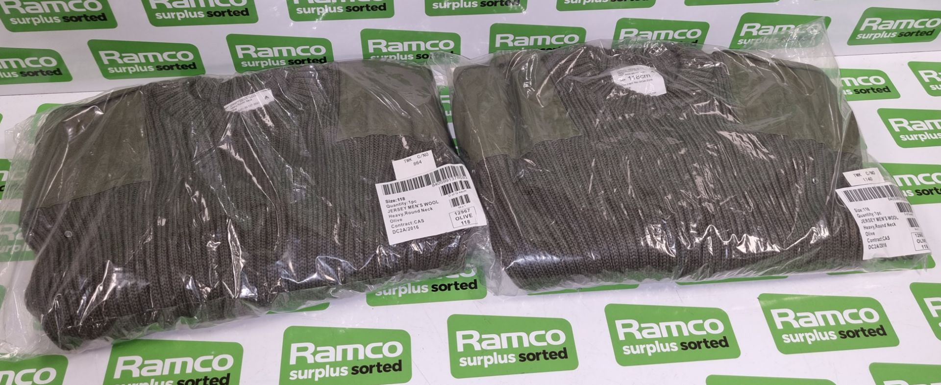 7x British Army mens wool jerseys - heavy round neck - Olive - 118cm