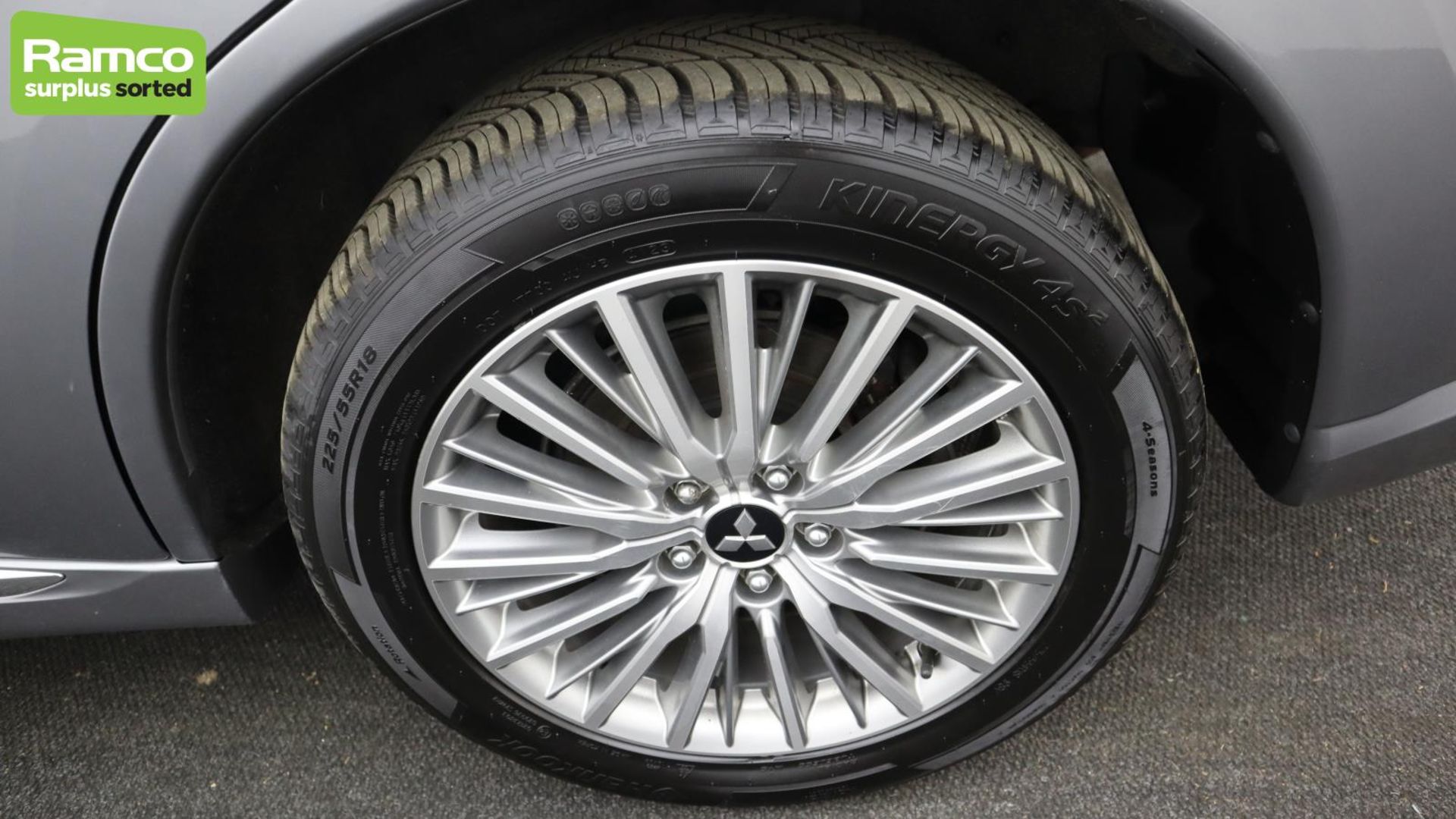 Mitsubishi Outlander 4HS PHEV CVT Estate - WN20 YFS - Image 47 of 52
