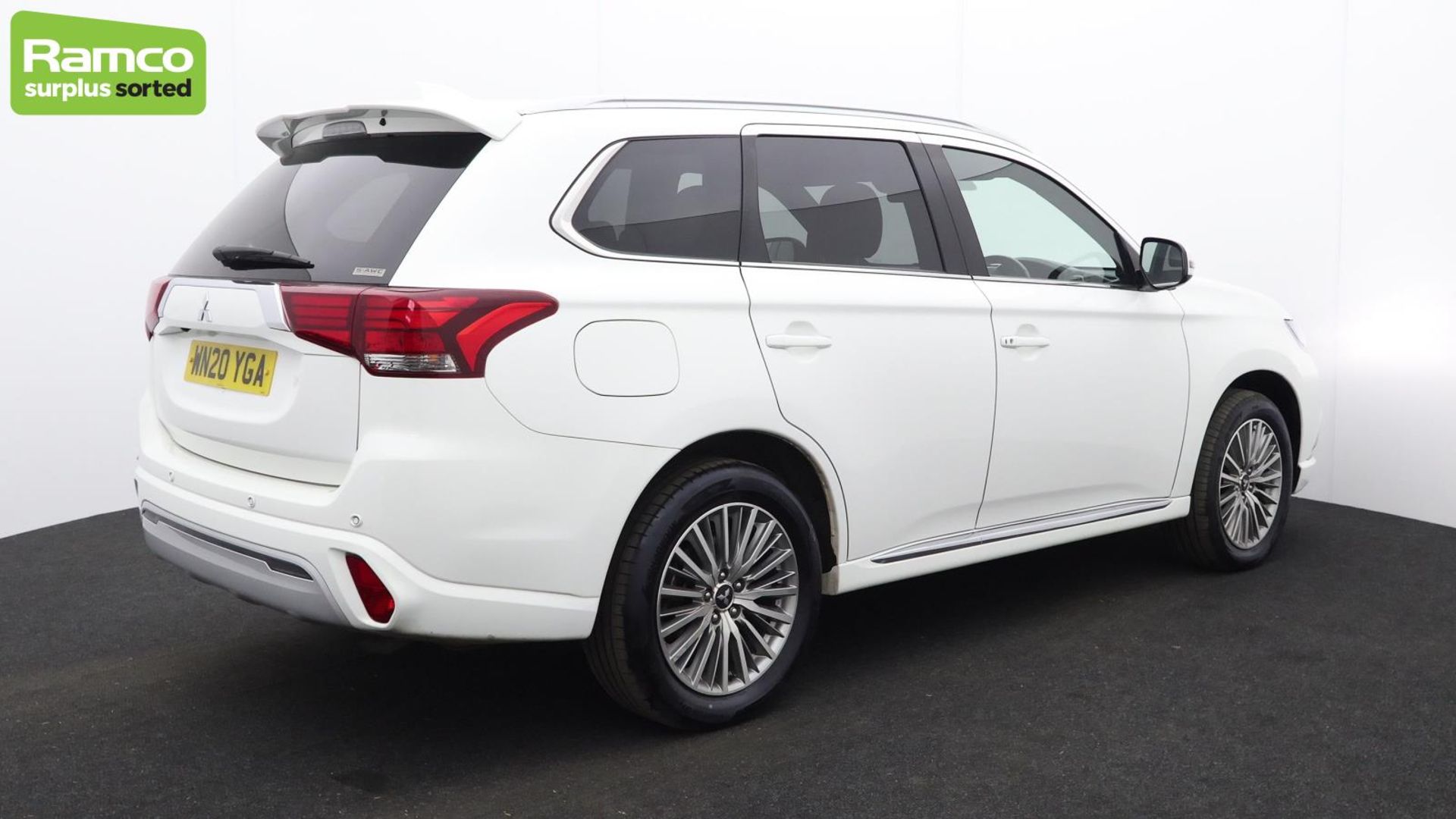 Mitsubishi Outlander 4HS PHEV CVT Estate - WN20 YGA - Image 5 of 45