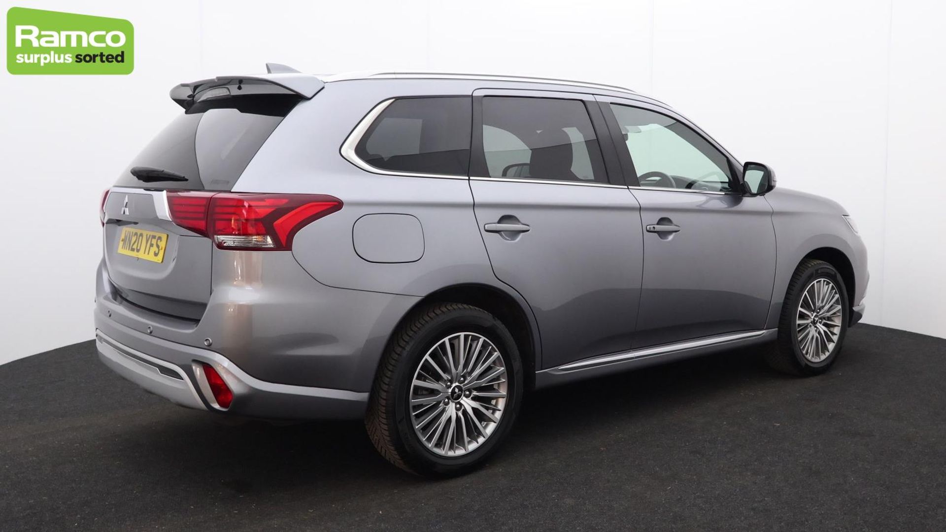 Mitsubishi Outlander 4HS PHEV CVT Estate - WN20 YFS - Image 5 of 52