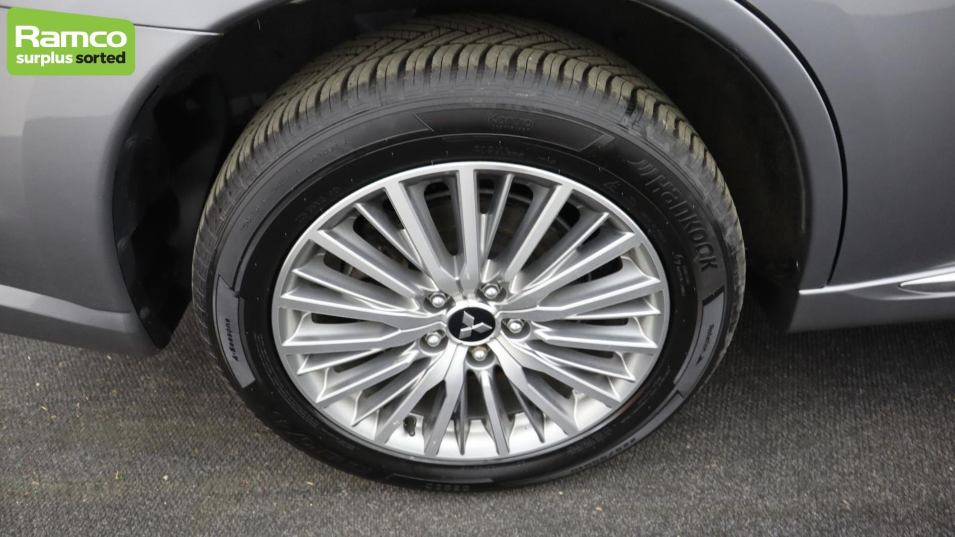 Mitsubishi Outlander 4HS PHEV CVT Estate - WN20 YFS - Image 46 of 52