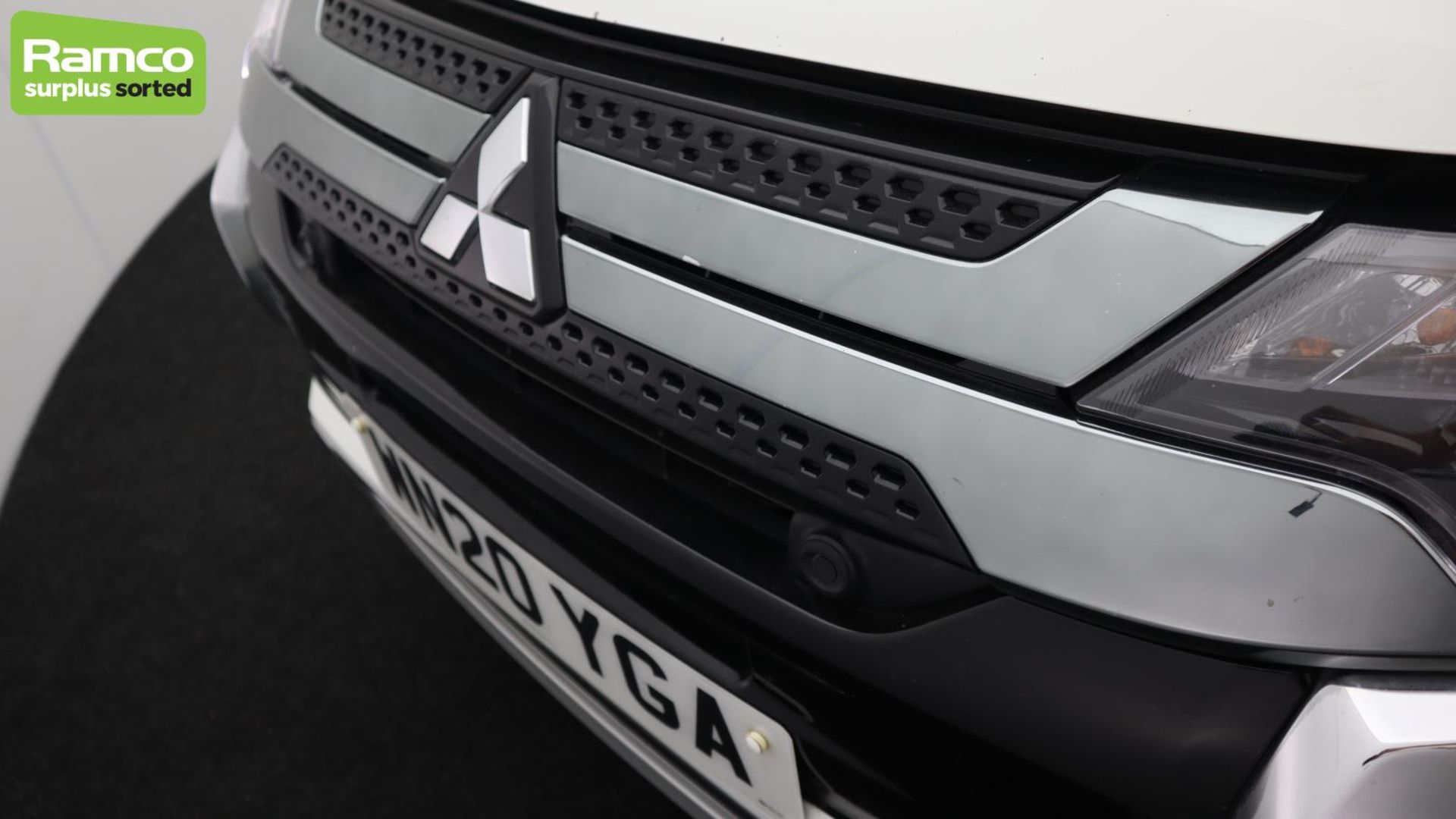 Mitsubishi Outlander 4HS PHEV CVT Estate - WN20 YGA - Image 38 of 45
