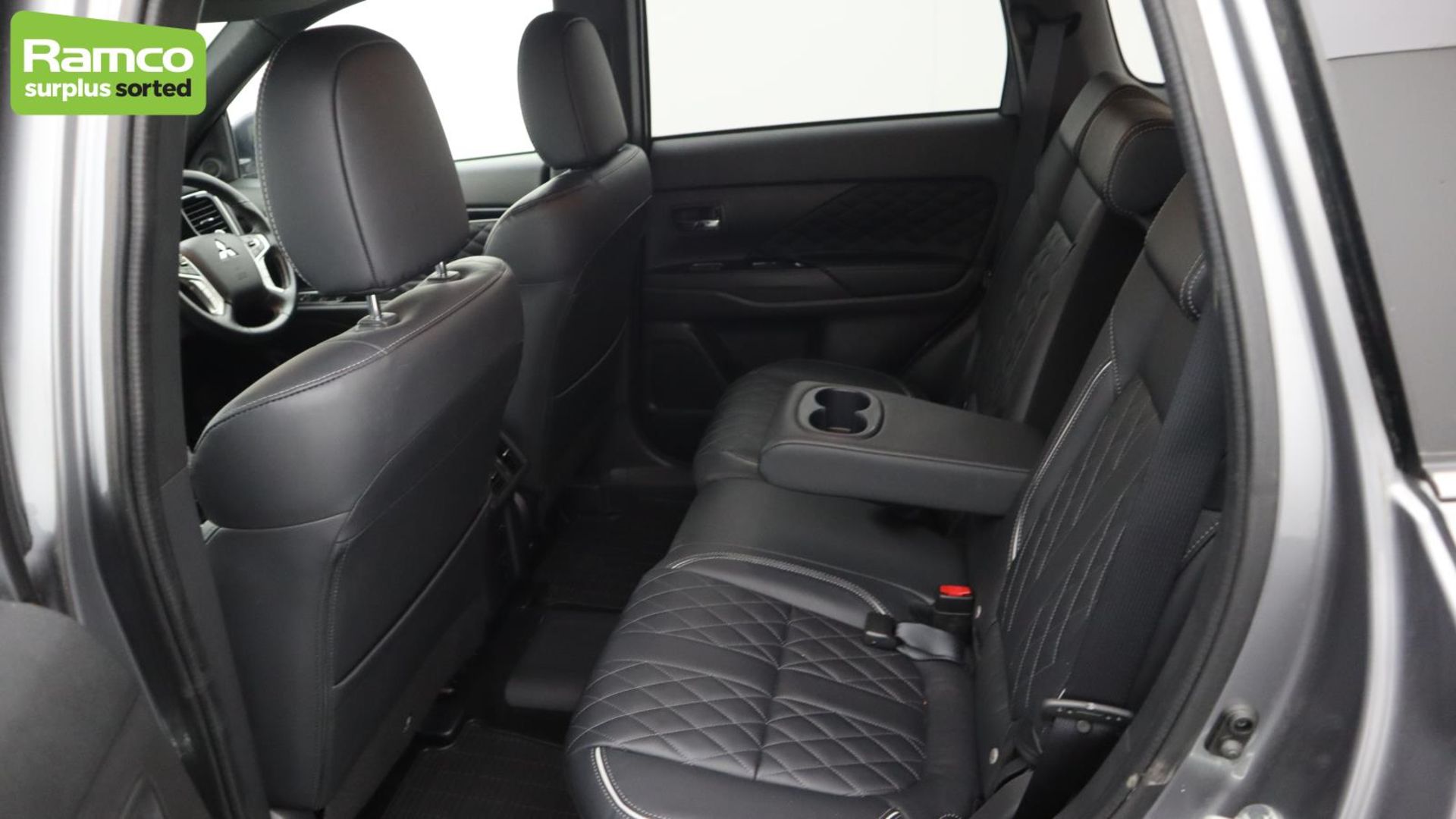 Mitsubishi Outlander 4HS PHEV CVT Estate - WN20 YFS - Image 36 of 52