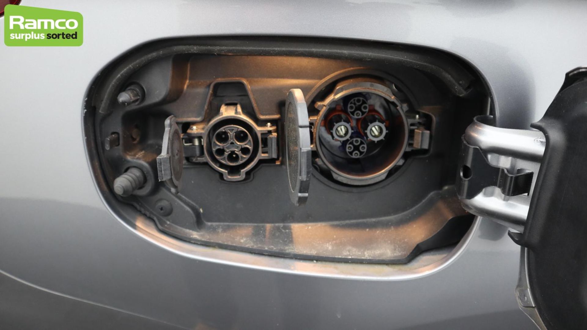 Mitsubishi Outlander 4HS PHEV CVT Estate - WN20 YFS - Image 28 of 52
