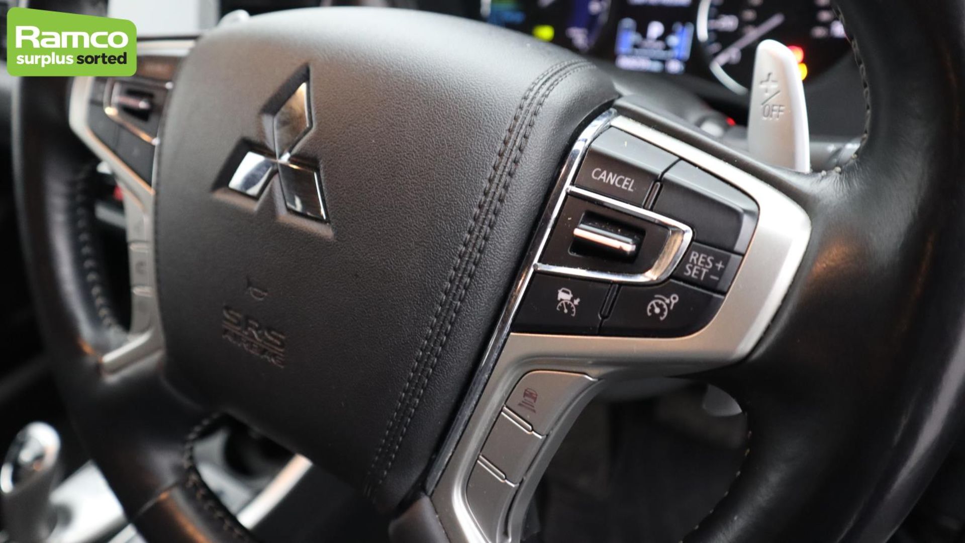 Mitsubishi Outlander 4HS PHEV CVT Estate - WN20 YFS - Image 21 of 52