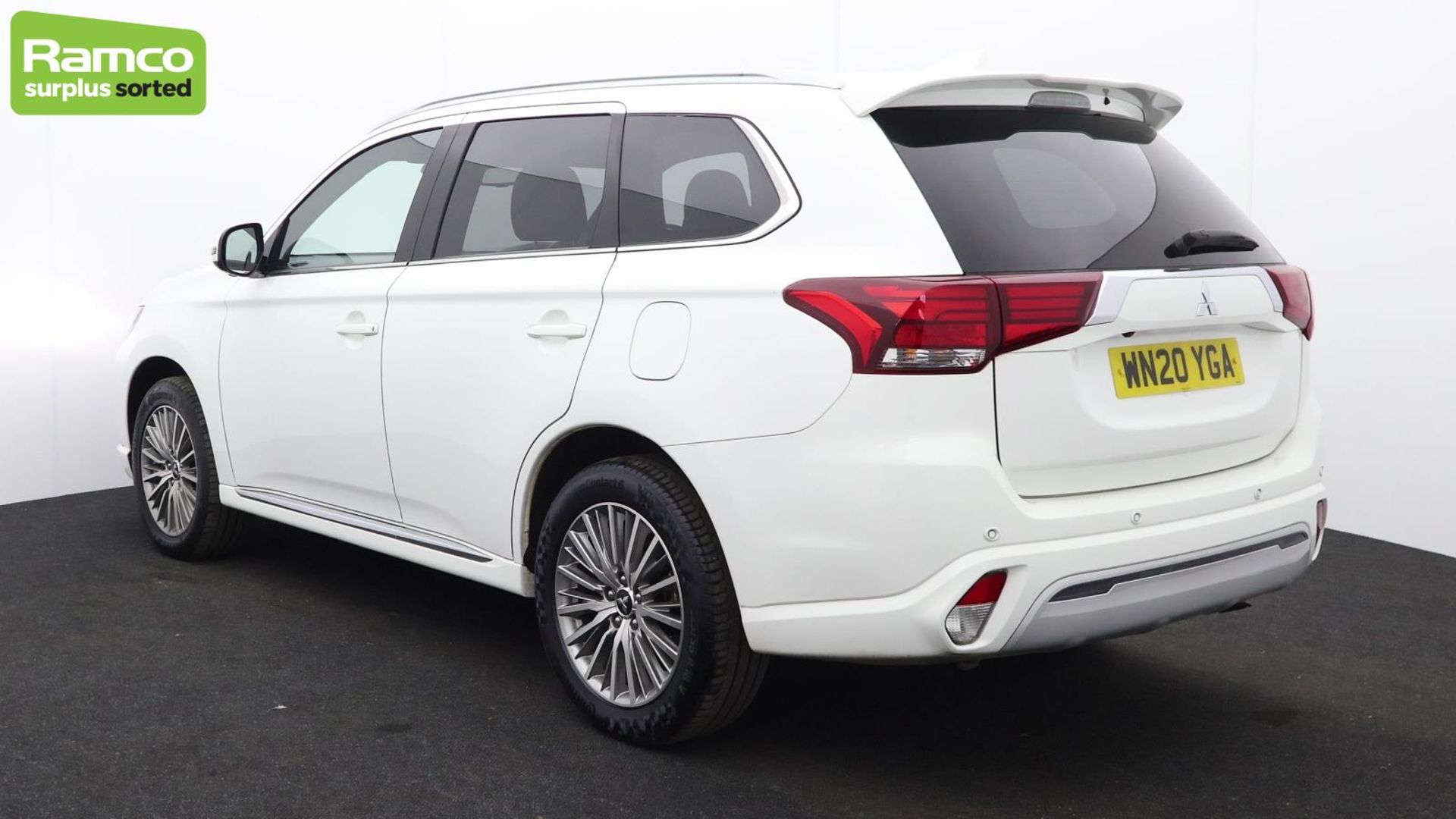 Mitsubishi Outlander 4HS PHEV CVT Estate - WN20 YGA - Image 7 of 45