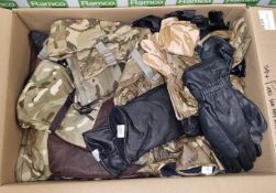 70x pairs of Various gloves, mittens & cold weather gloves - mixed sizes