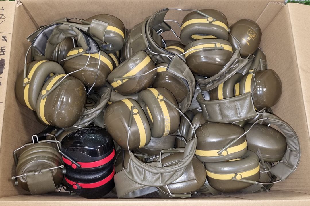70x 3M peltor ear defenders - mixed types - Image 1 of 9