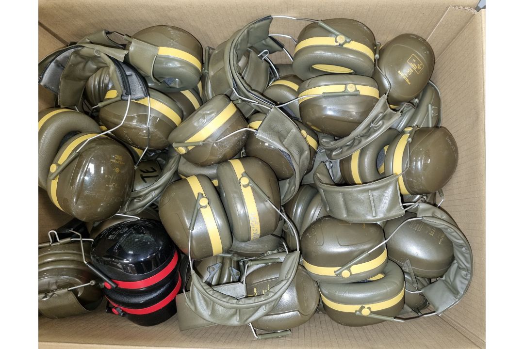 70x 3M peltor ear defenders - mixed types - Image 3 of 9